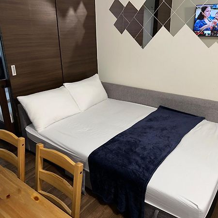 Heart Of Makati, Fully Furnished Condo, Cbd Central Location マカティ エクステリア 写真