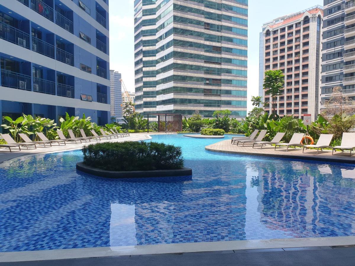 Heart Of Makati, Fully Furnished Condo, Cbd Central Location マカティ エクステリア 写真