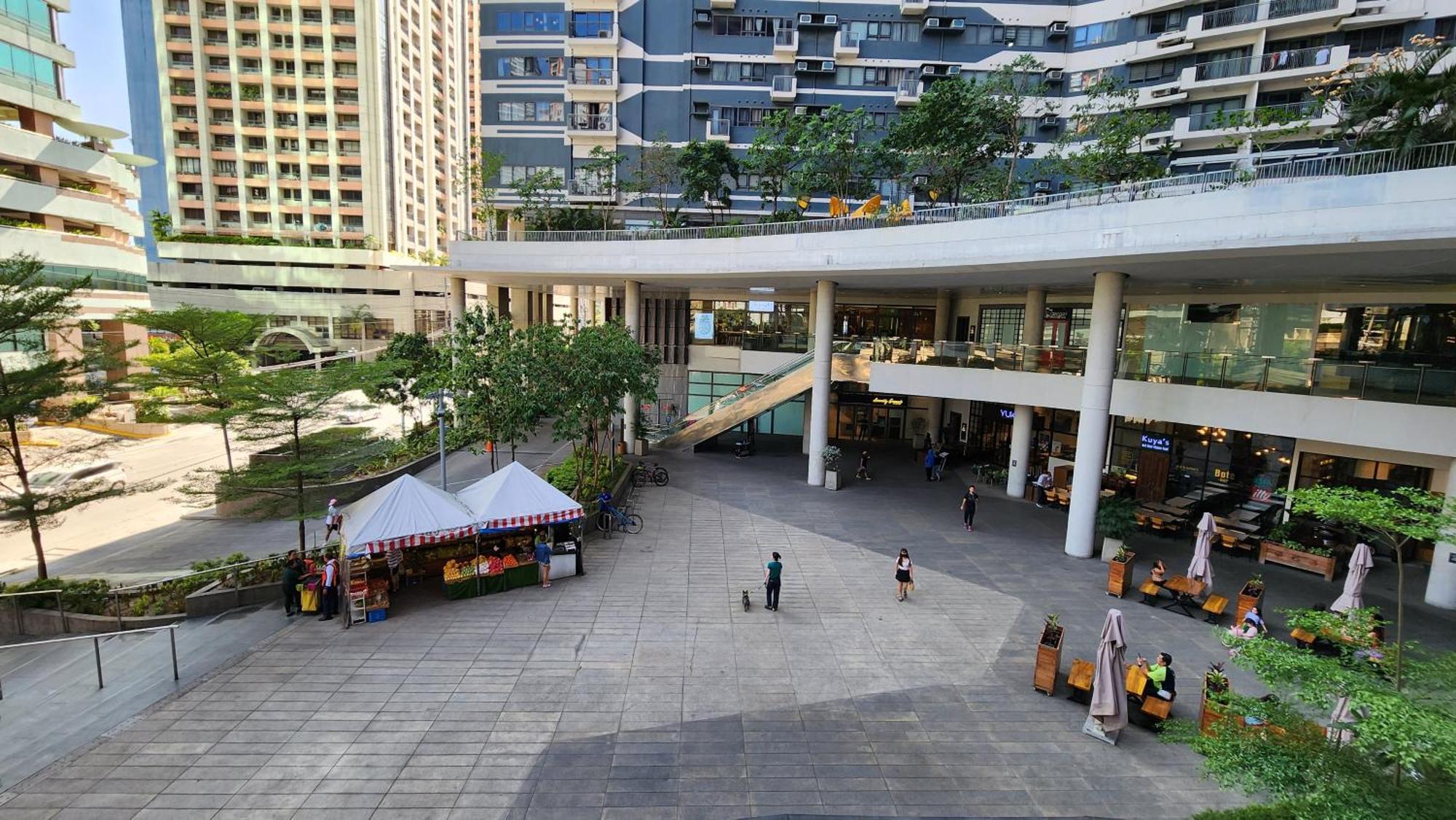 Heart Of Makati, Fully Furnished Condo, Cbd Central Location マカティ エクステリア 写真