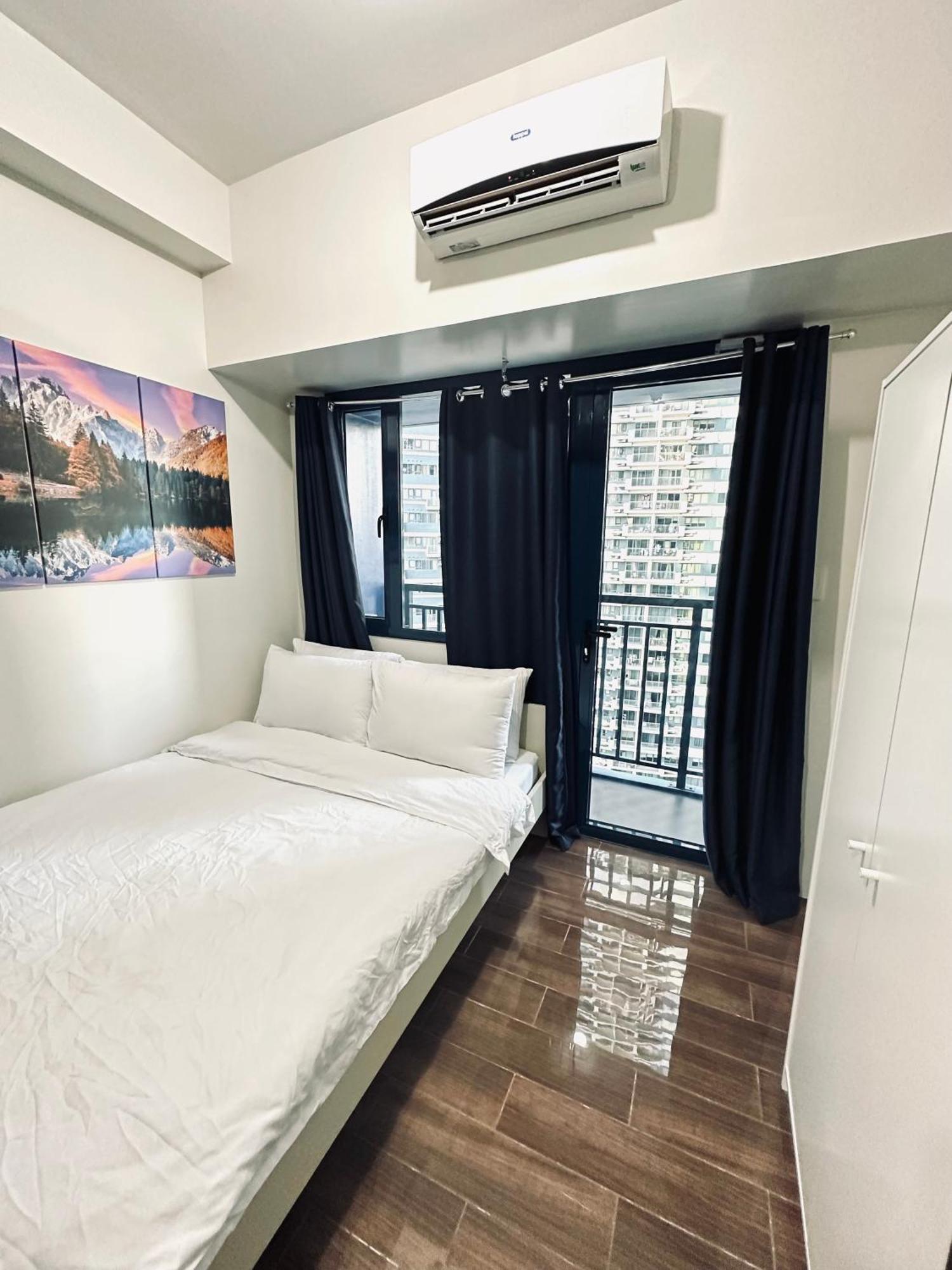 Heart Of Makati, Fully Furnished Condo, Cbd Central Location マカティ エクステリア 写真