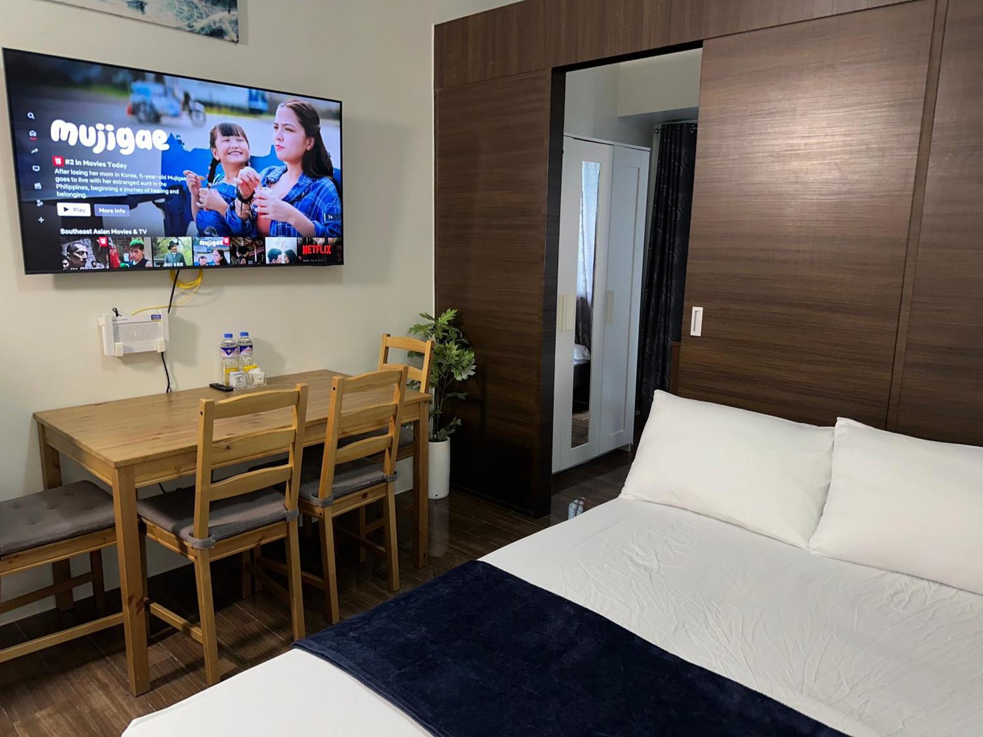 Heart Of Makati, Fully Furnished Condo, Cbd Central Location マカティ エクステリア 写真
